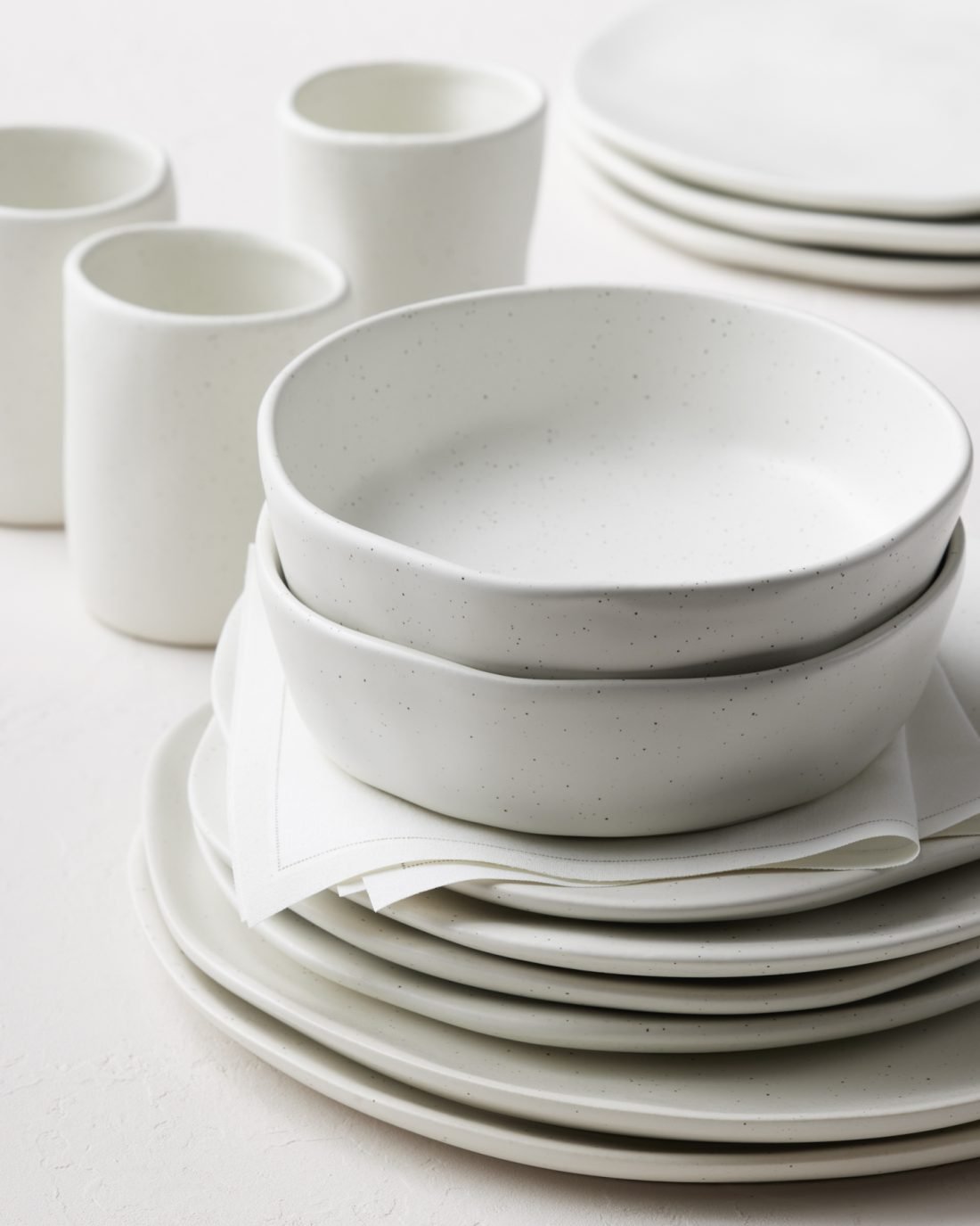 Hotel Dinnerware Set